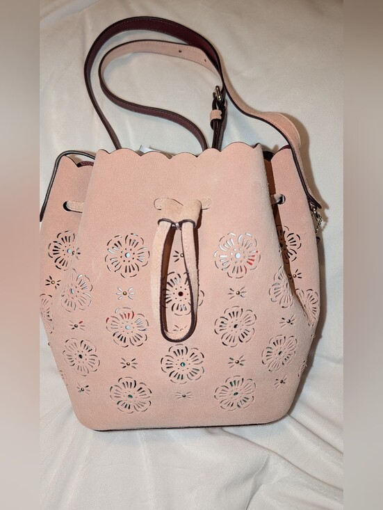 Coach Handbags - Coach Bucket Bag 18 w/ Cut Out TEA ROSE Suede Crossbody 25193 Pink Rose VGUC